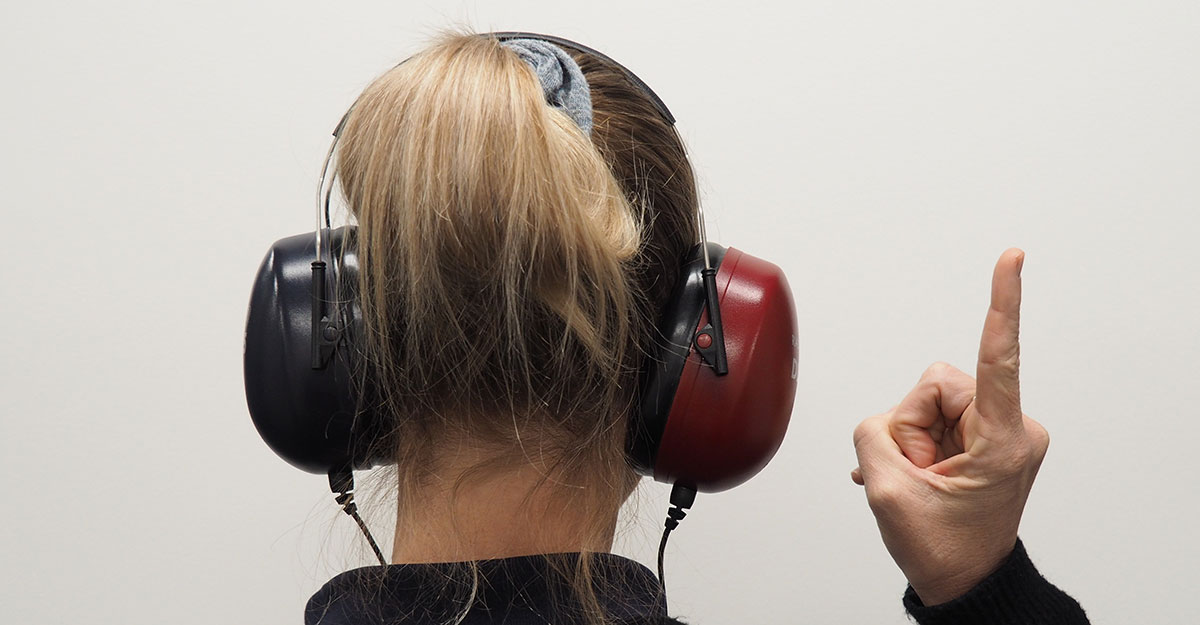 capa aplicativos saúde auditiva